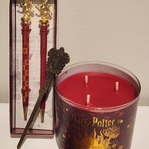 Harry Potter Gift Set - Candle, Bookmark, And Pen Set
